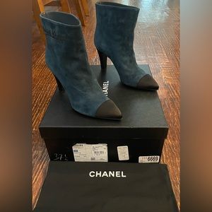 CHANEL Women's Boots Size 7.5 Blue